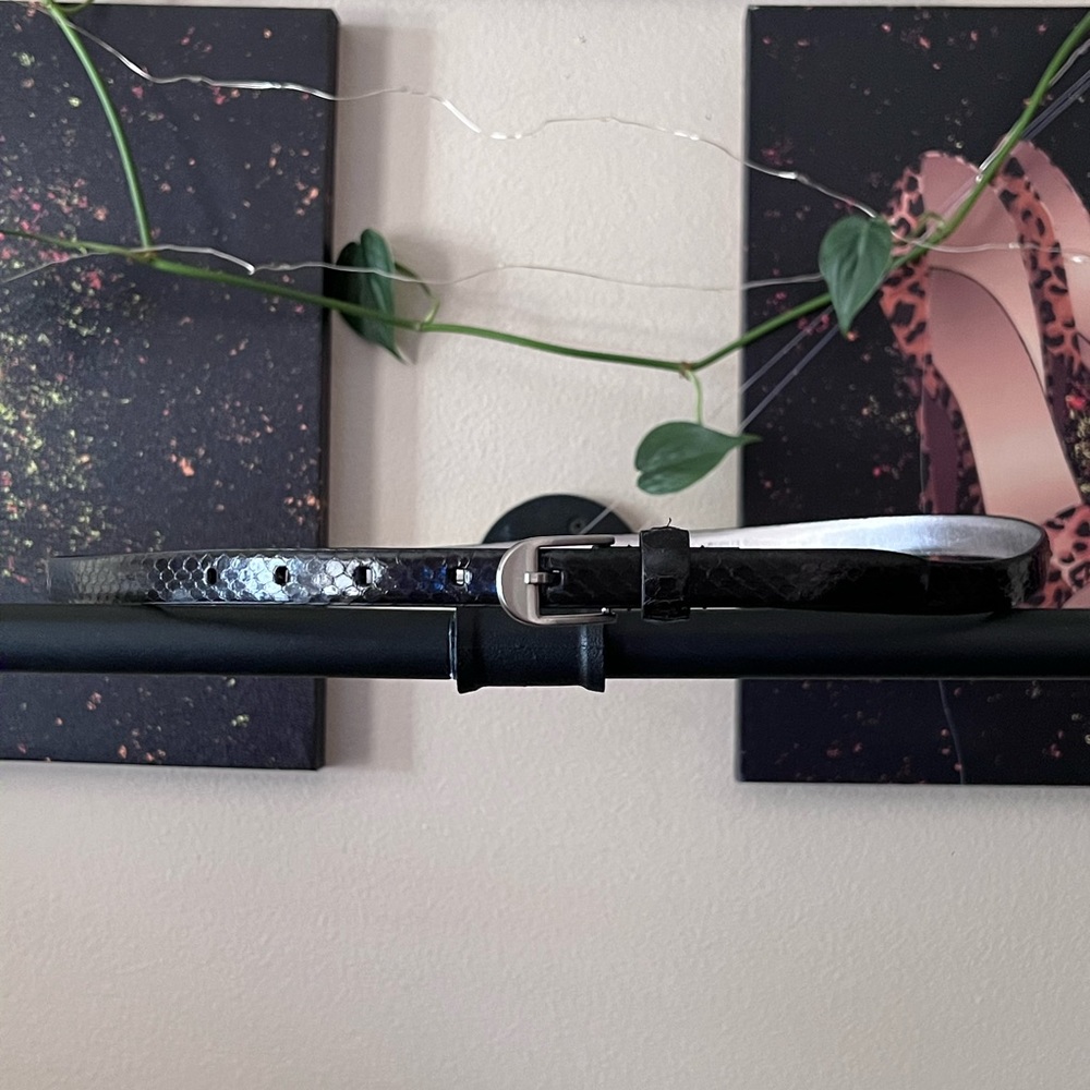Pure collection snakeskin style leather belt